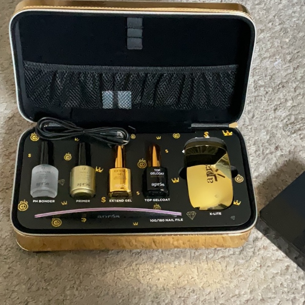 Nail Gel Kit with Gold and Black Tools